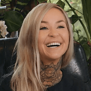 Sara Fabel from Tattooist