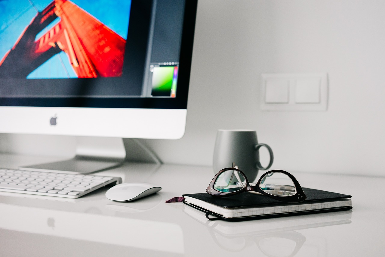 2026 Style Offensive: 30 Free-to-Use Mockups