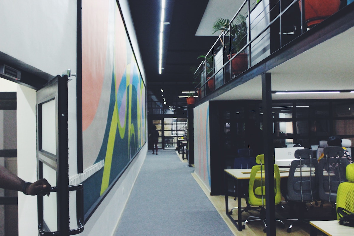 common causes of workplace stress and software tools to solve them