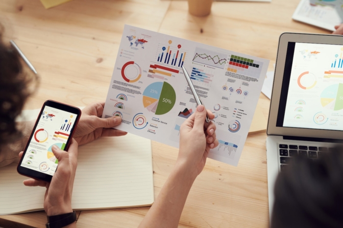 Qualitative vs quantitative data