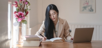3 examples of successful online businesses