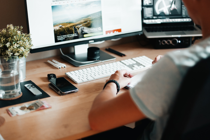 8 landing page examples