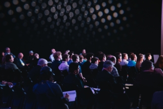 How to become an event planner