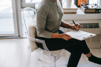 Accepting a COVID-19 self-declaration without contact