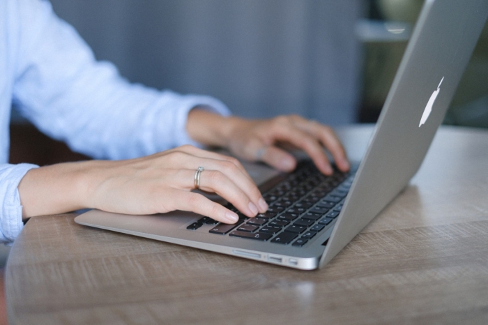 Use progress bar design to keep your customers coming back