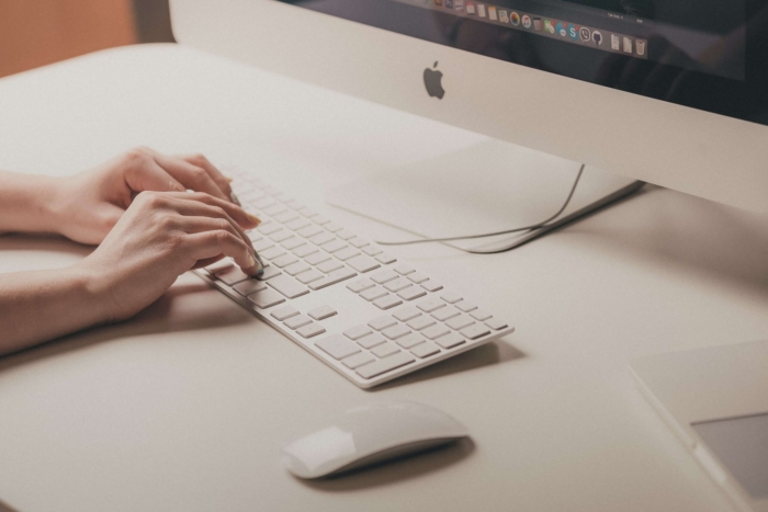 How to embed your Jotform to Carrd