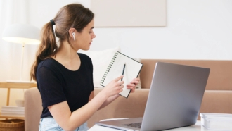 How to hold free tax webinars for clients and prospects