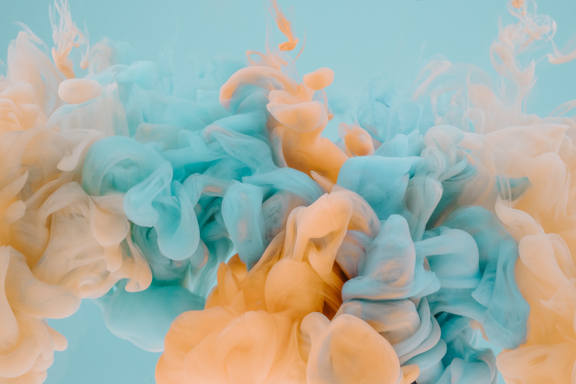 34 Desktop Themes & Wallpapers for Your PC Image-1