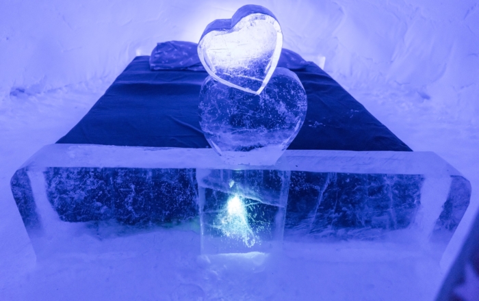4228988947_7ae835efd3_o love