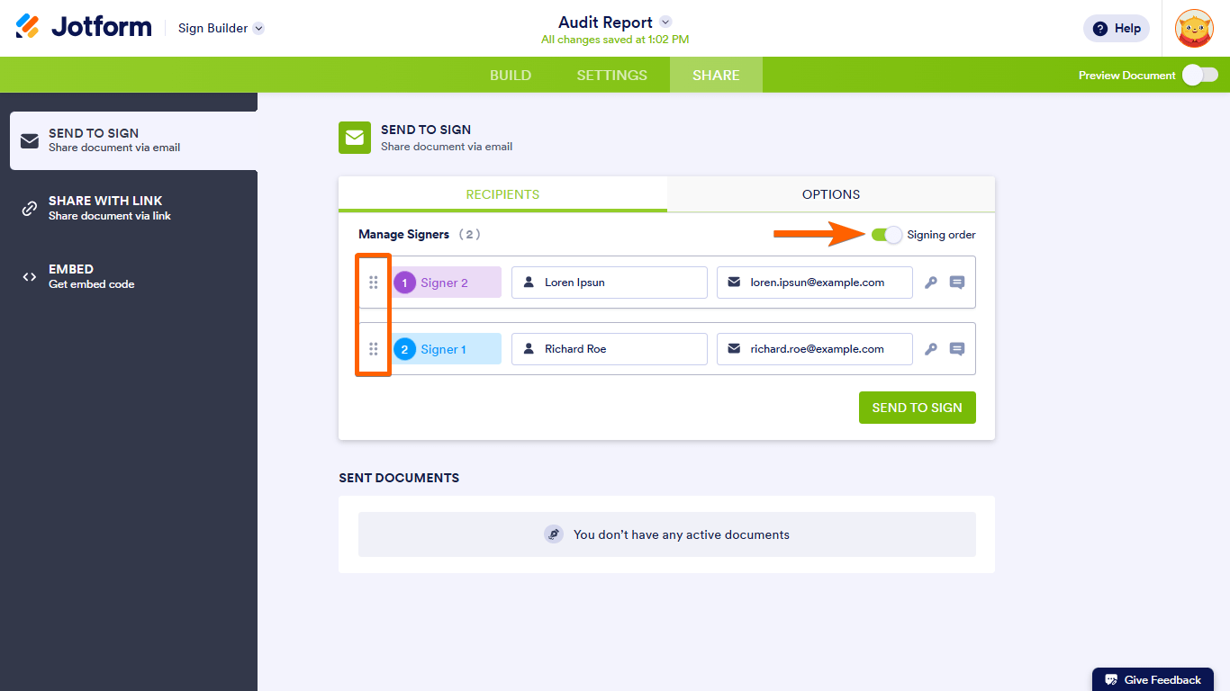 A signing order switch in the Sign Builder Share tab