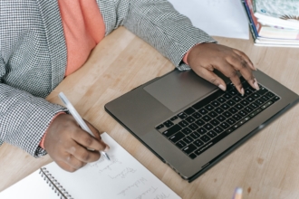 25 multiple-choice survey questions for effective surveys