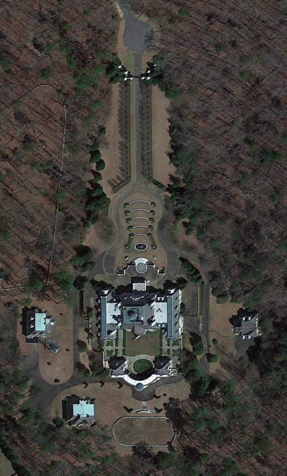 40 Bizarre and Cool Google Earth Photos Image-27