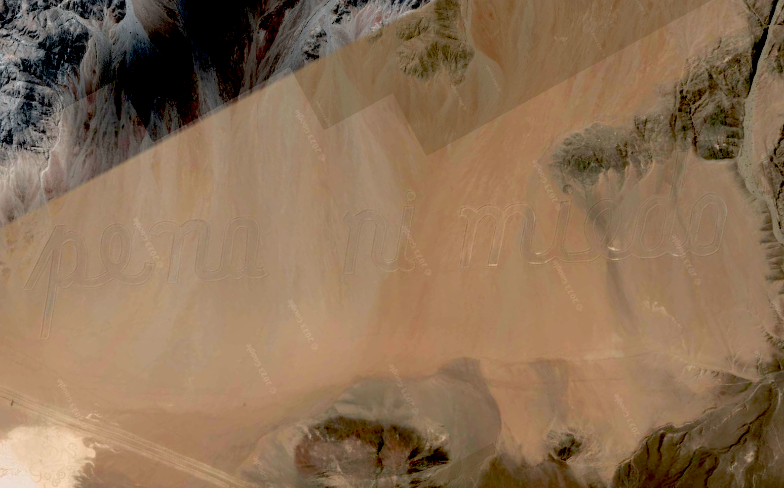 40 Bizarre and Cool Google Earth Photos Image-33