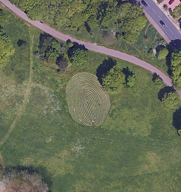 40 Bizarre and Cool Google Earth Photos Image-26
