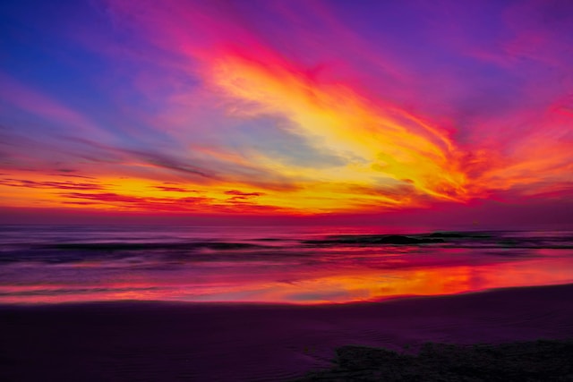Sunset-by-aiyoshi Sunsets and Color Palettes Inspiration Image-29