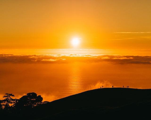 sunset-by-onlyphoto Sunsets and Color Palettes Inspiration Image-27
