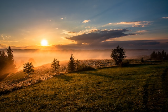 a-cold-sunset-by-johnnydeluxe Sunsets and Color Palettes Inspiration Image-3
