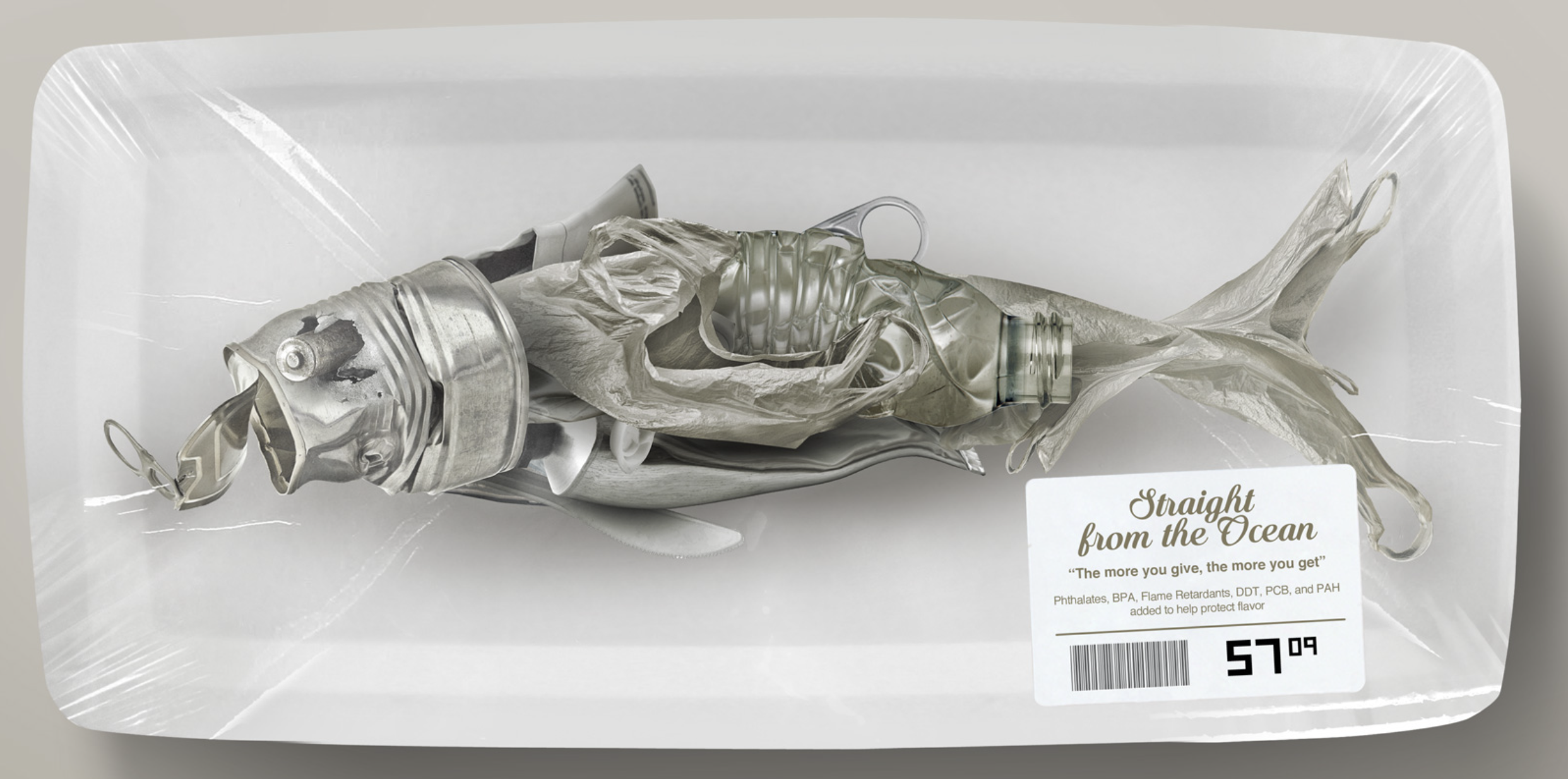 40 Terrific Works of Art Made From Common Trash Image-34