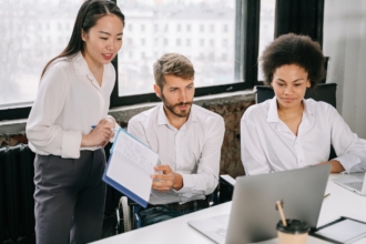 Improving customer service in the public sector