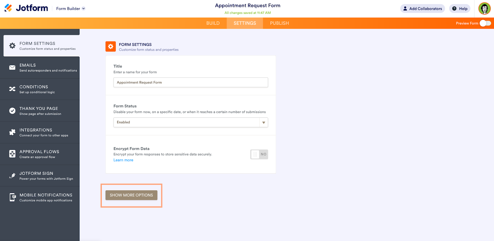 Halaman Pengaturan Formulir di Jotform Form Builder Mengklik Tampilkan Lebih Banyak Opsi