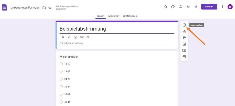 Schnittstelle zur Erstellung von Online-Umfragen mit einer Multiple-Choice-Frage zur Altersspanne und einer Option zum Hinzufügen weiterer Fragen
