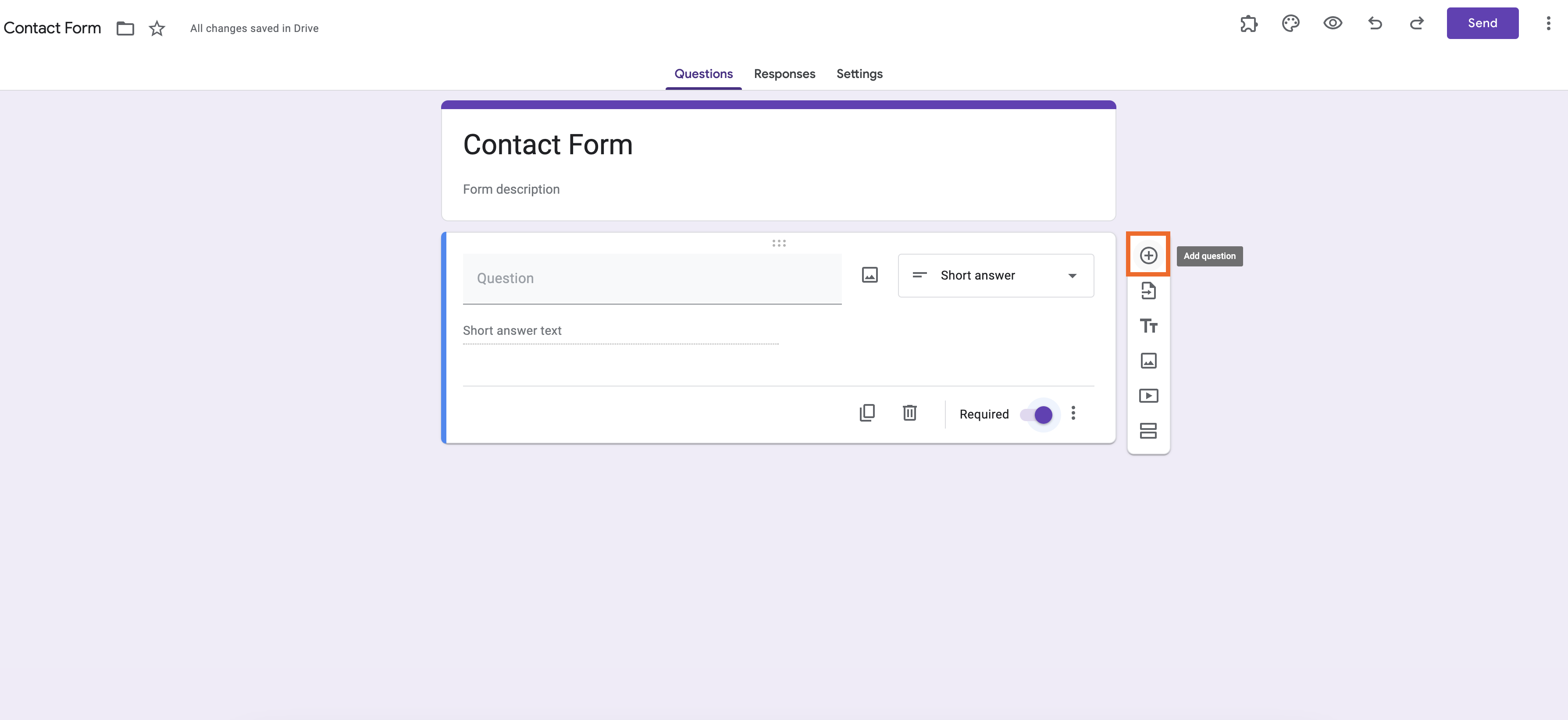 Tangkapan layar pertanyaan Formulir Google dengan opsi "tambah pertanyaan" disorot di menu vertikal di sisi kanan pertanyaan