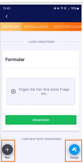 Ein Bildschirmausschnitt eines Handys zeigt eine leere Oberfläche des Formulargenerators mit Optionen zum Hinzufügen von Fragen, Logos, einer neuen Seite und zum Anpassen des Designs