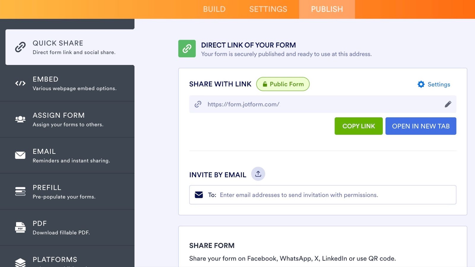 Jotform form oluşturucusunda Yayınla sekme menüsü açık olan ekran görüntüsü