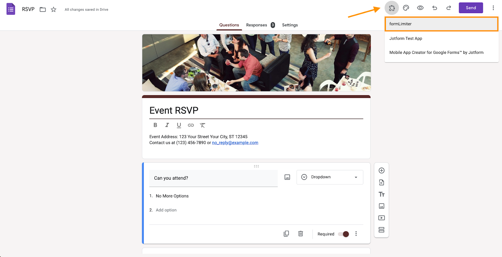 Tangkapan layar dari Google Forms dengan ikon Add-ons dipilih dan formLimiter disorot
