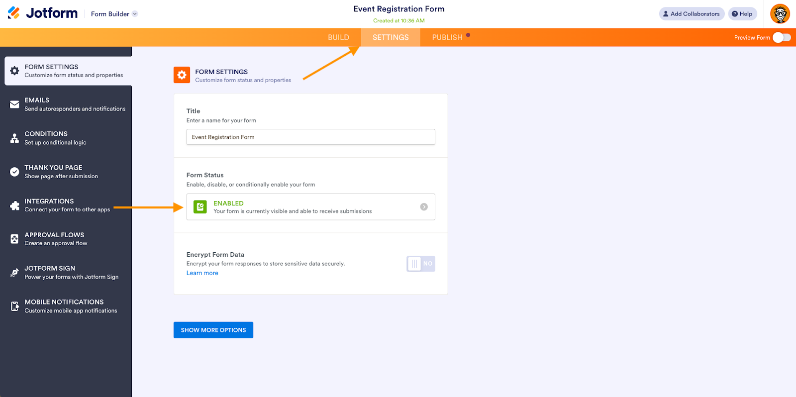 Tangkapan layar dari tab Pengaturan di Pembuat Formulir Jotform, dengan panah yang menunjukkan bagian Status Formulir diatur ke Diaktifkan