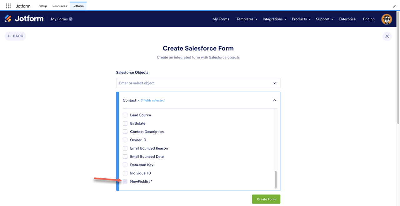 Create Salesforce Form Window in Jotform Form Builder Selecting "NewPicklist"