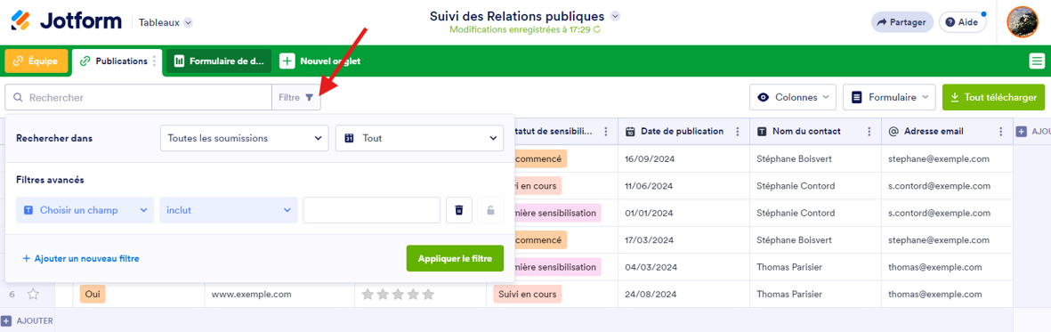 Capture d’écran des Tableaux avec une fiche indiquant de cliquer sur le bouton « Filtre »