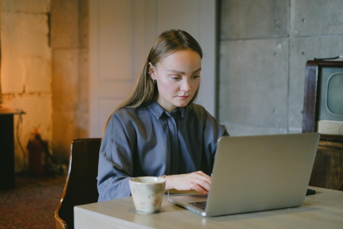 Chatbot vs conversational AI: What’s the difference?
