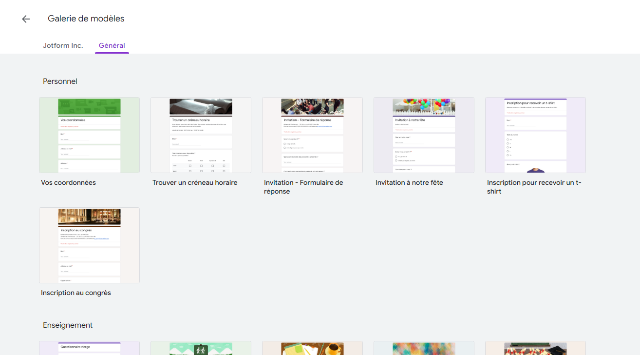 Capture d'écran de la Galerie de modèles de Google Forms, avec plusieurs modèles au choix, y compris le modèle Inscription au congrès