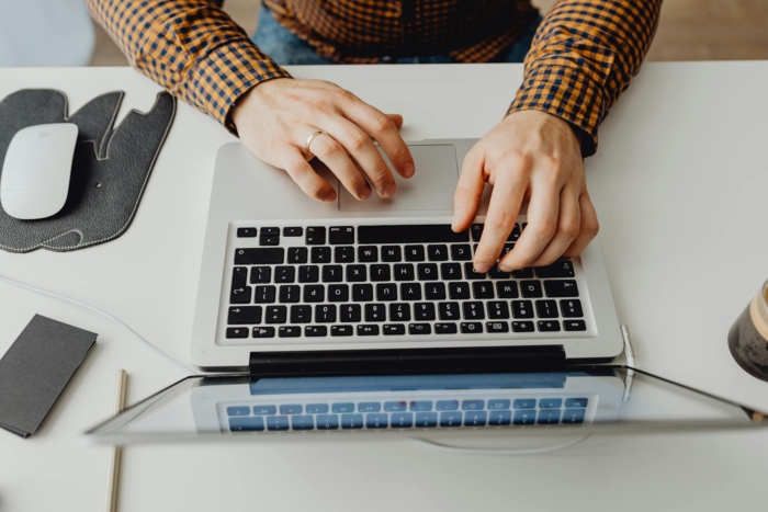Como adicionar um formulário do Google a um site do Canva