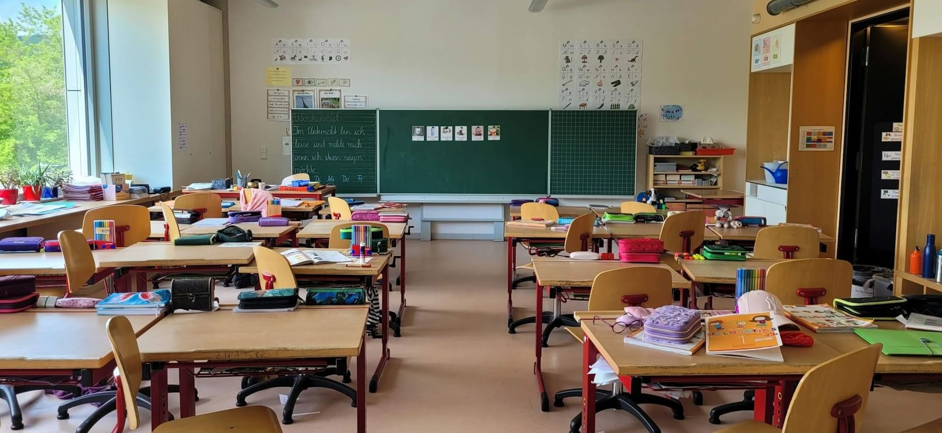 Pros and cons of AI in education