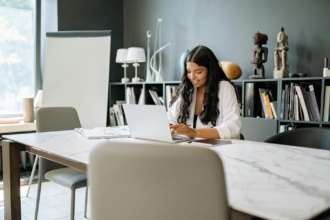 The 10 best AI executive assistants to boost productivity in 2026
