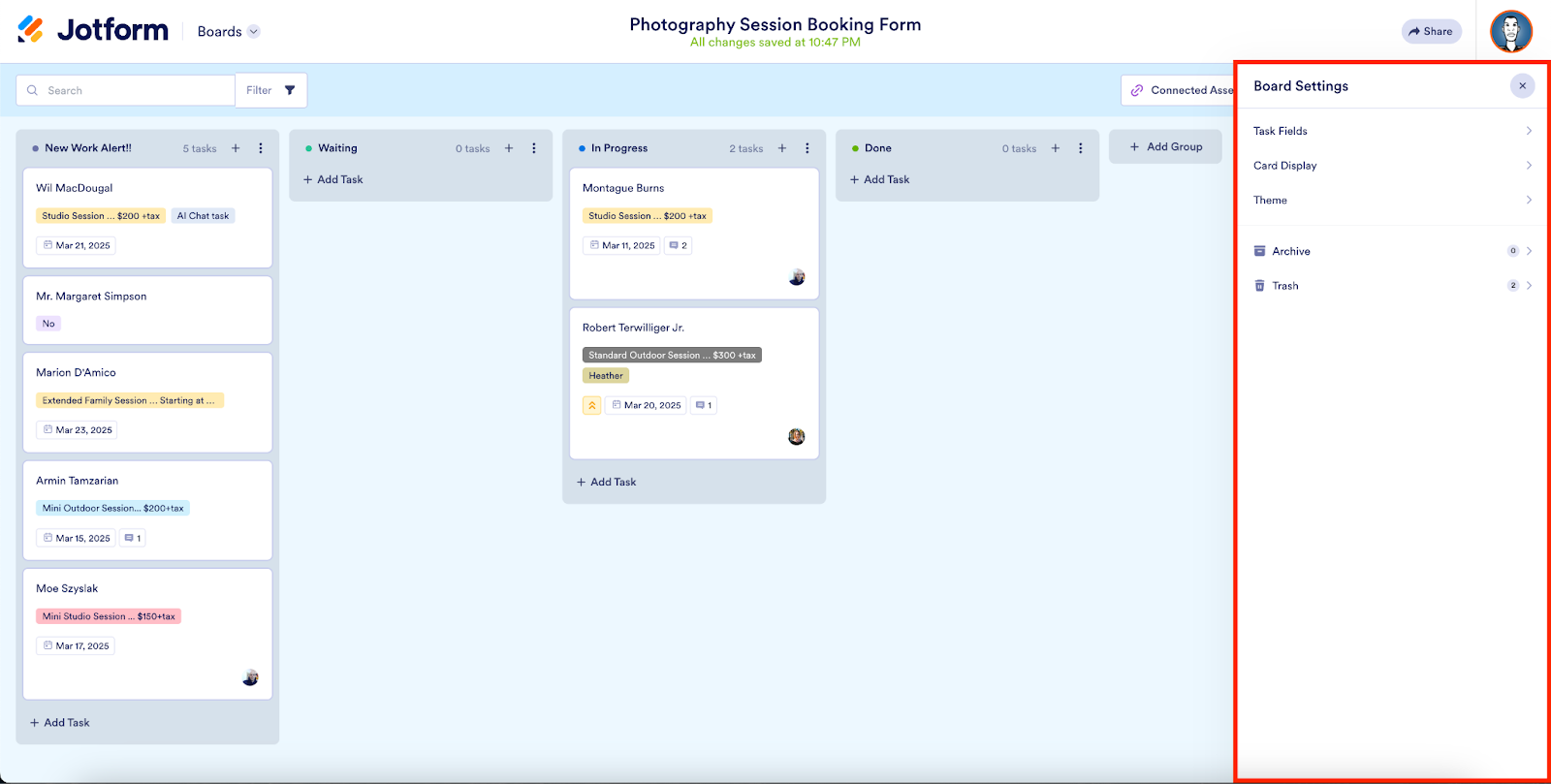 Highlighting the Board Settings on the Photography Session Booking Form on Jotform Boards