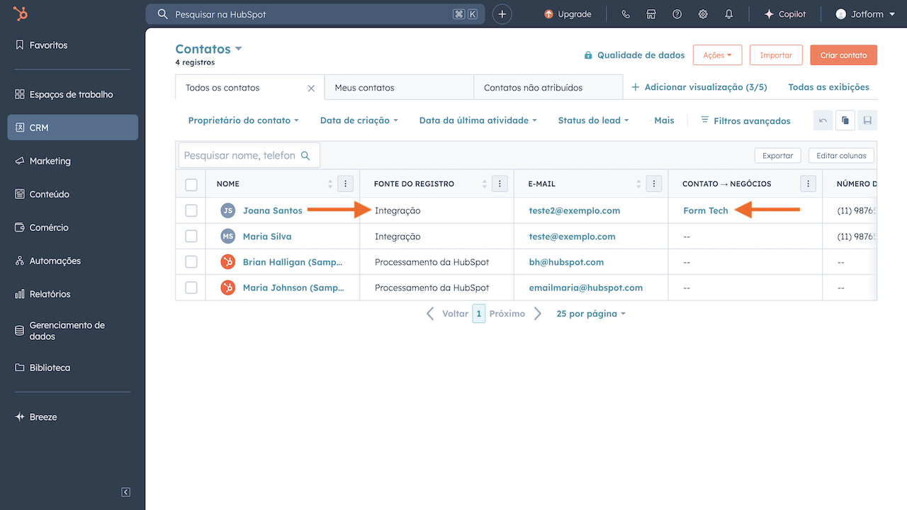 Novo contato exibindo negócio no Hubspot