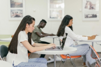 AI in education: Will AI replace teachers?
