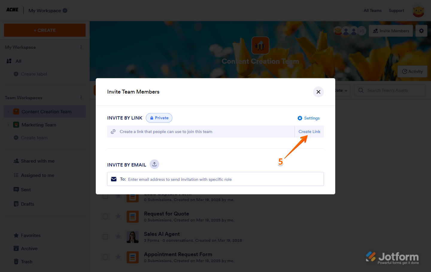 Clicking on the Create Link button to generate a team invitation link in Jotform