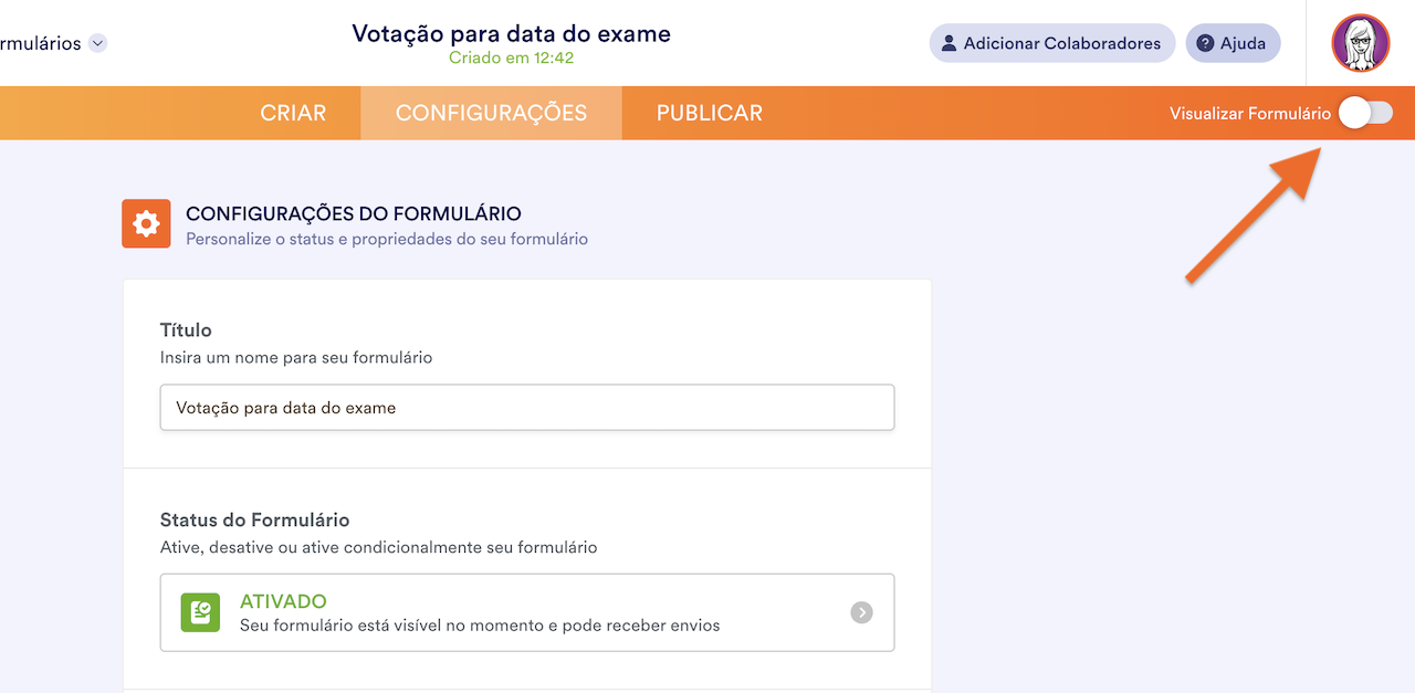 Interface do criador de formulários focada no botão 'Visualizar Formulário'