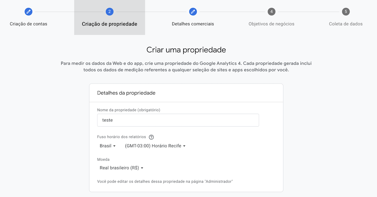 Captura de tela do menu de Criação de propriedade na página de configuração do Google Analytics