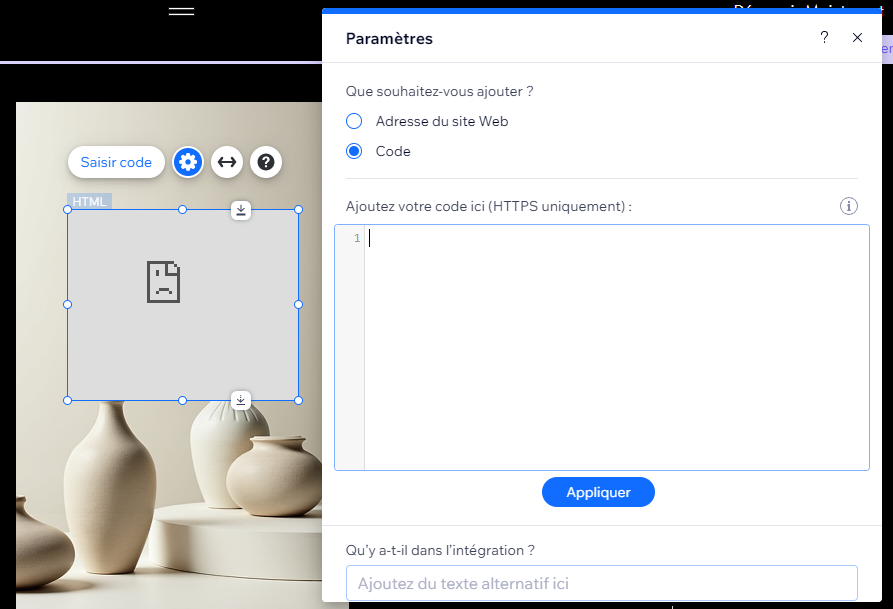 Capture d'écran du menu « Paramètres HTML » d'un bloc de Code d'intégration sur un site Wix