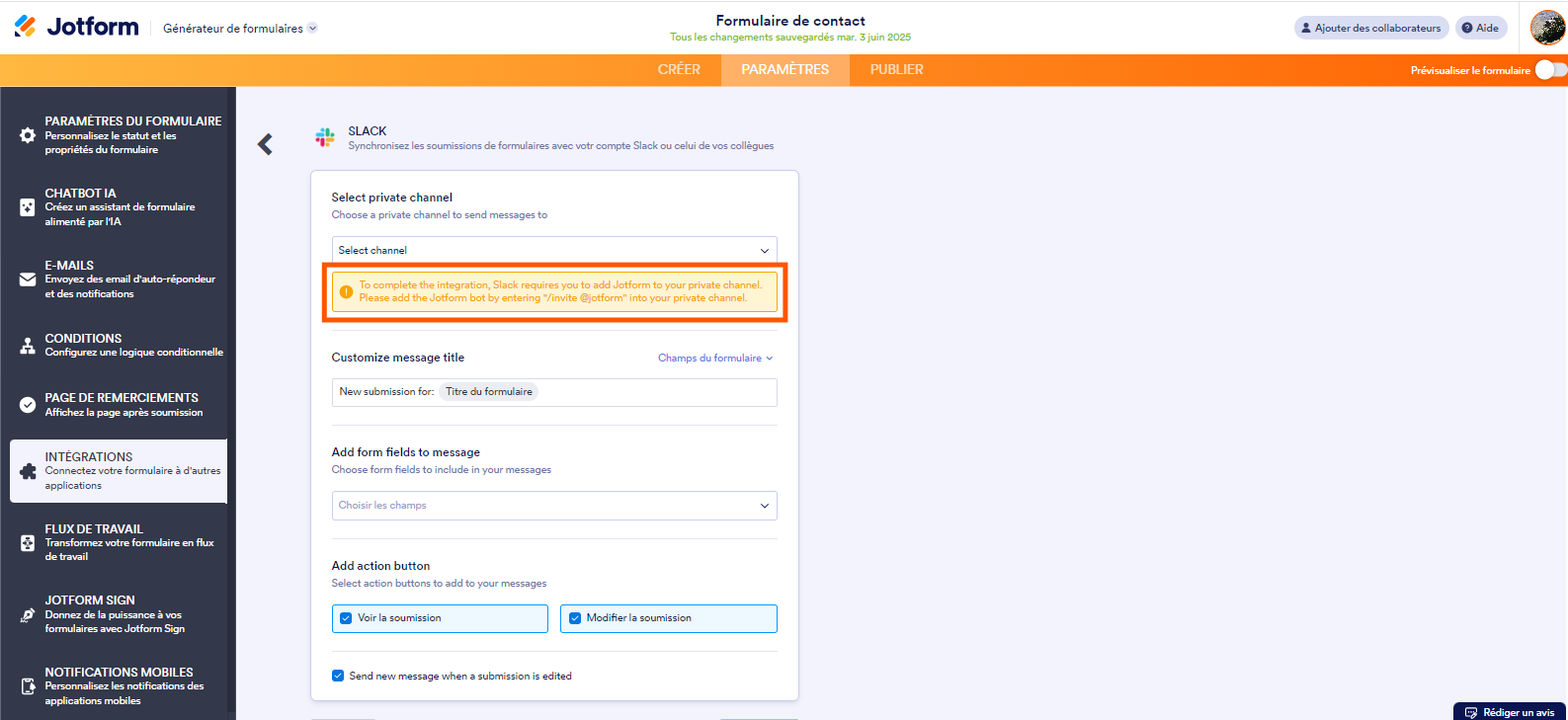 Capture d'écran des paramètres d'action de l'intégration Slack dans Jotform pour l'option canal privé avec la notification d'invitation mise en évidence