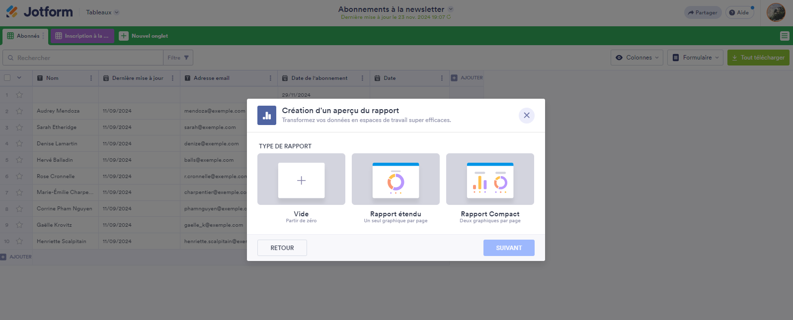 Capture d'écran illustrant la fenêtre contextuelle Création d'un aperçu de rapport pour sélectionner le type de rapport selon vos besoins