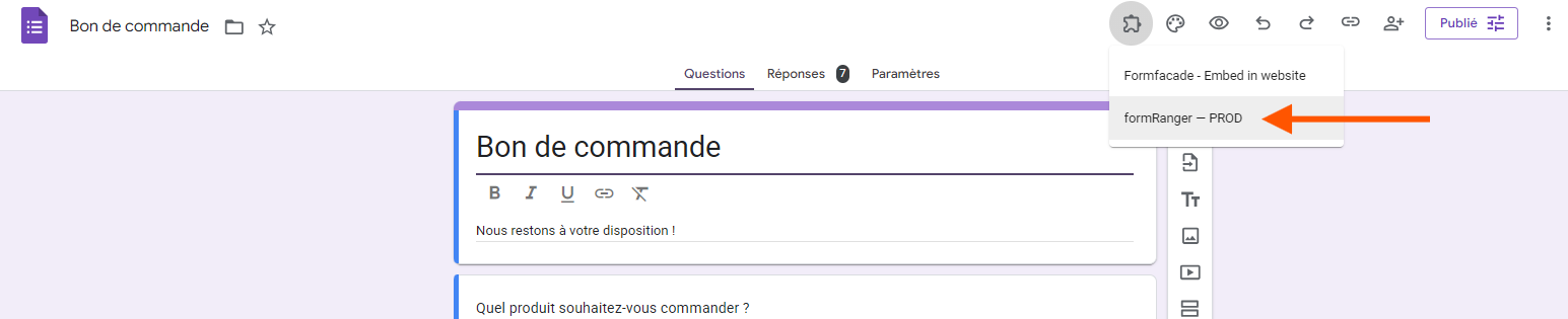 Capture d'écran d'un formulaire Google avec le menu des modules complémentaires ouvert et une flèche pointant vers l'option Form Ranger