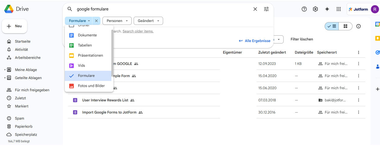Ein Screenshot eines Google Drive-Ordners, der die zu analysierenden Formulare enthält