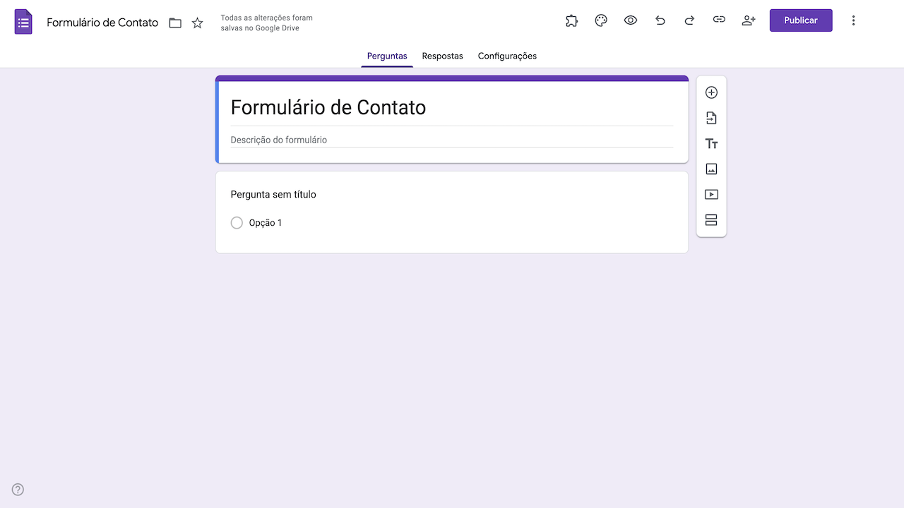 Captura de tela de um formulário do Google com o título "Formulário de Contato" e uma pergunta em branco intitulada "Pergunta sem título"