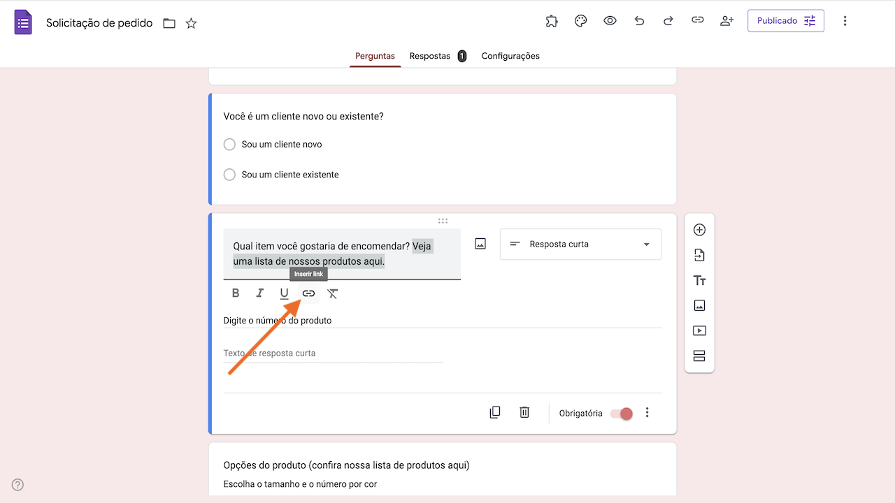 Mesma imagem acima, mas com uma seta apontando para o botão Inserir Link diretamente abaixo da pergunta